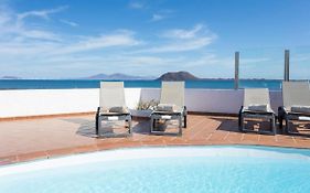 Beacfront Luxury Villa Remos with Private Heated Pool, BBQ&Wifi by Galera Beach Privé
